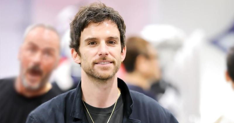 7 Kisah Cinta Guy Berryman Basisst Coldplay, Menikah Dua Kali